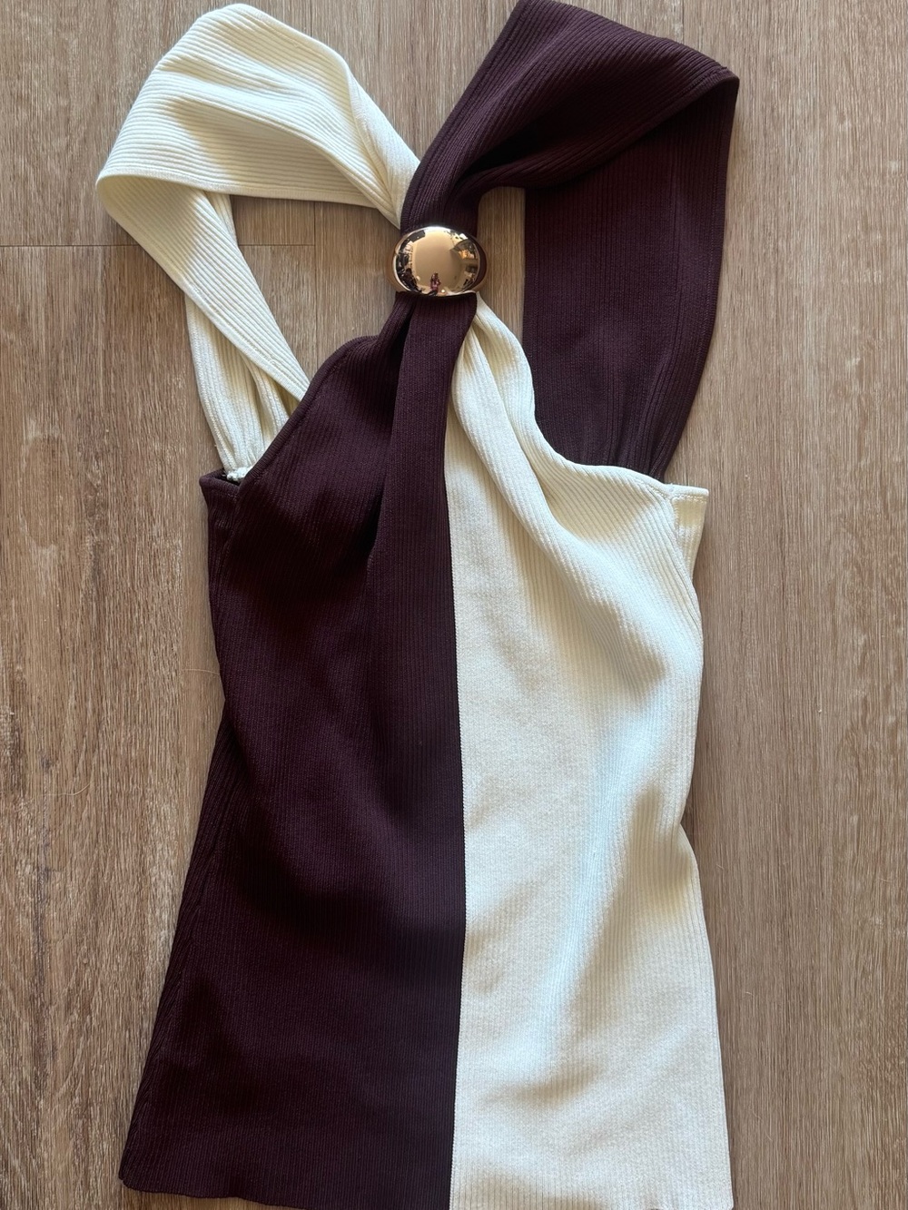Zara Two-Tone Twist-Ring Halter Tank in Cream and Dark Brown